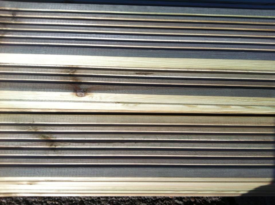 decking suppliers hull